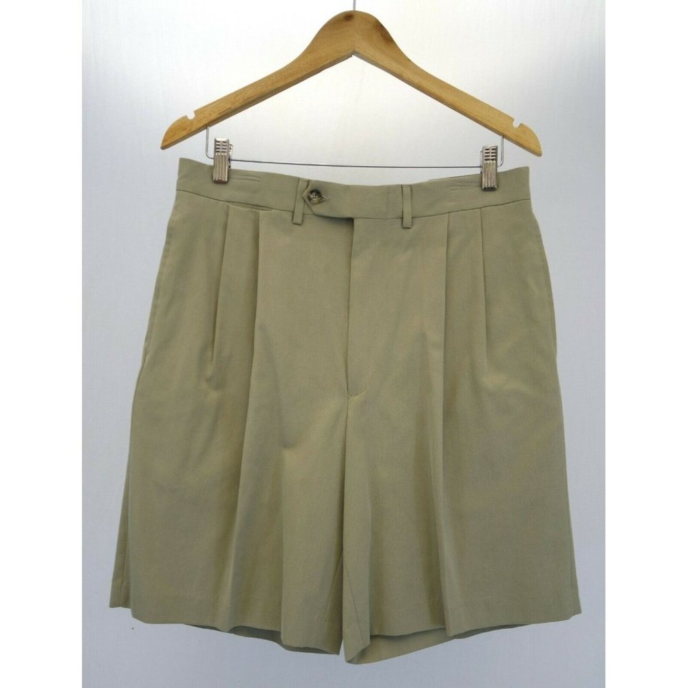 EUC Charleston Khaki Shorts | Sz. 32 Reg, Beige